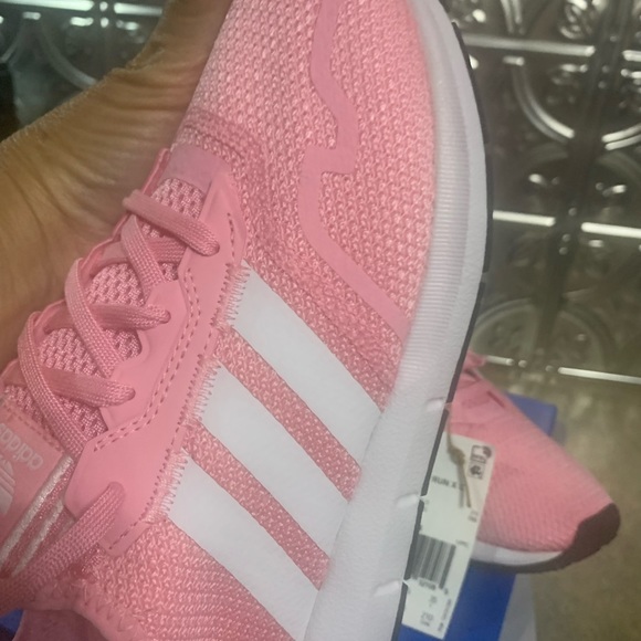 Adidas three stripe pink shoes BNIB!! Size 3 - Picture 4 of 7